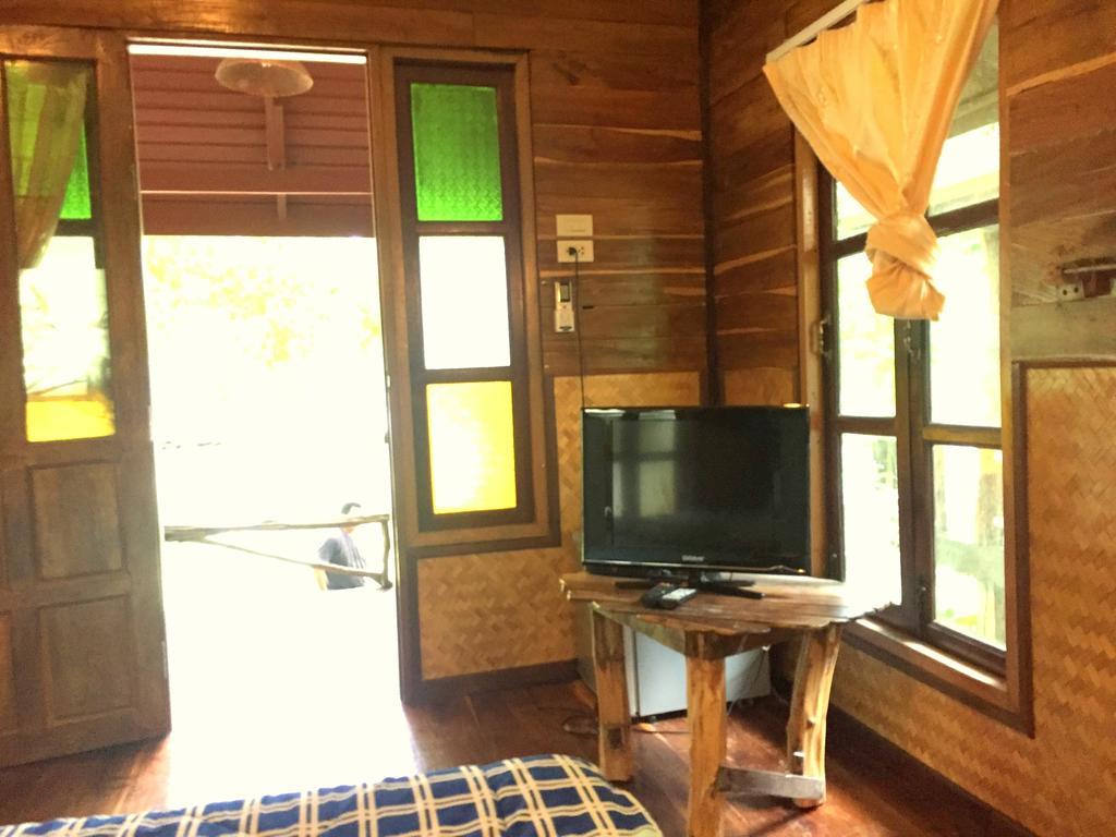 Ferienwohnung Baan Pha Nin Mung Korn Rayong Exterior foto