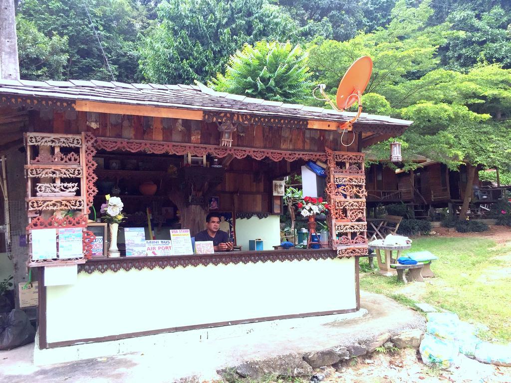 Ferienwohnung Baan Pha Nin Mung Korn Rayong Exterior foto